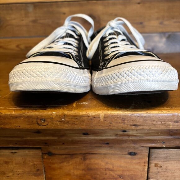 Men's Converse Size 10.5 - Picture 4 of 6